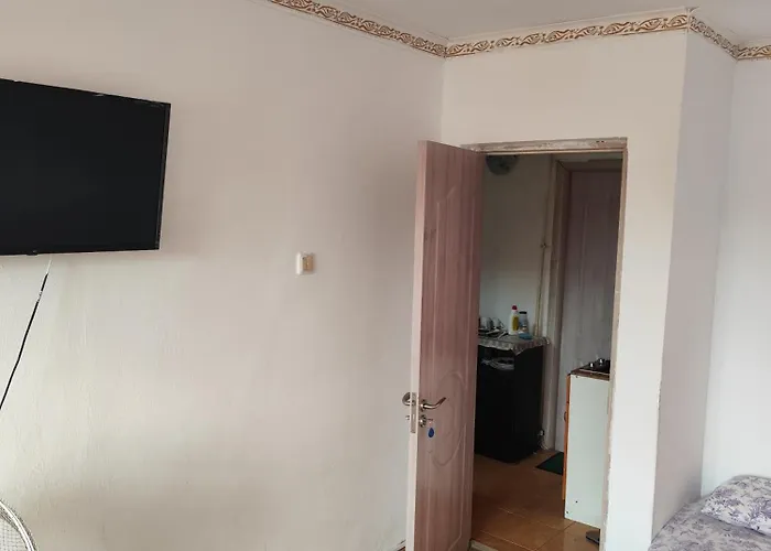 Casa Emy Aproape De Plaja 3 Papuci コンスタンツァ